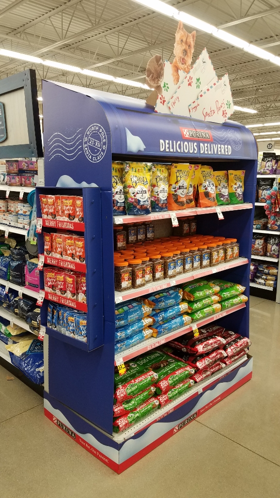 holiday pet food display